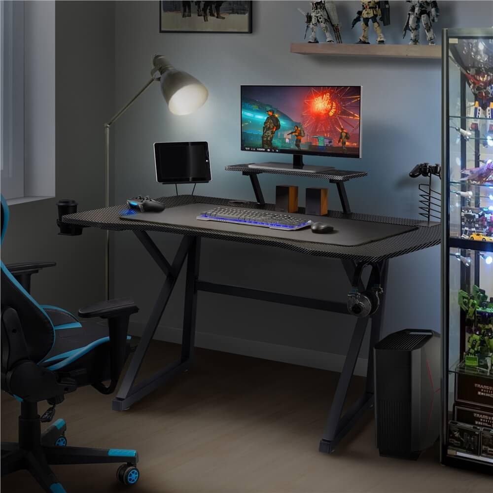 Gamingdesk2.jpg